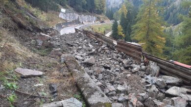 Berninastrasse: Räumungsarbeiten dauern bis voraussichtlich Mittwochmittag in Graubünden