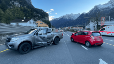 Verkehrsunfall in Schattdorf UR führt zu Verletzung und hohem Sachschaden