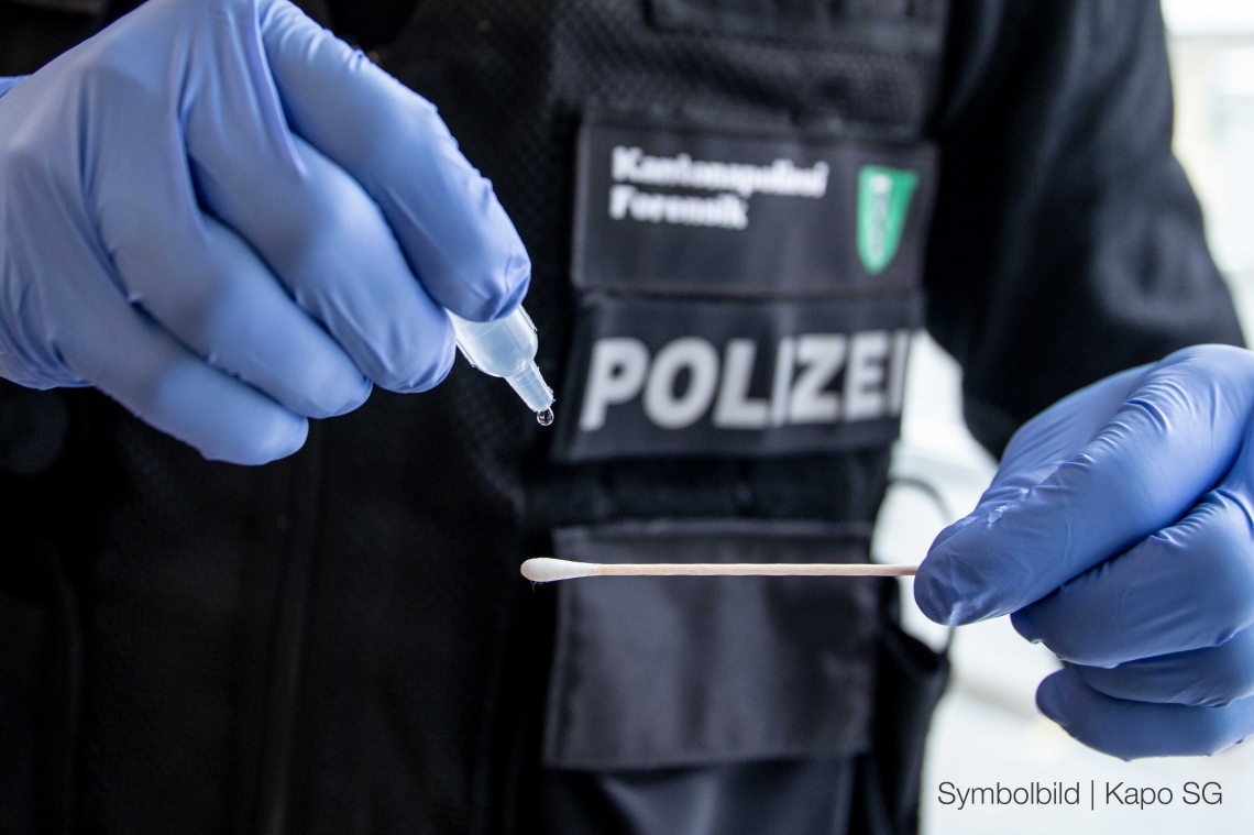 Einbruch in Hofladen St. Gallen: Zeugen gesucht. Einbruch in Hofladen St. Gallen: Polizei ermittelt.