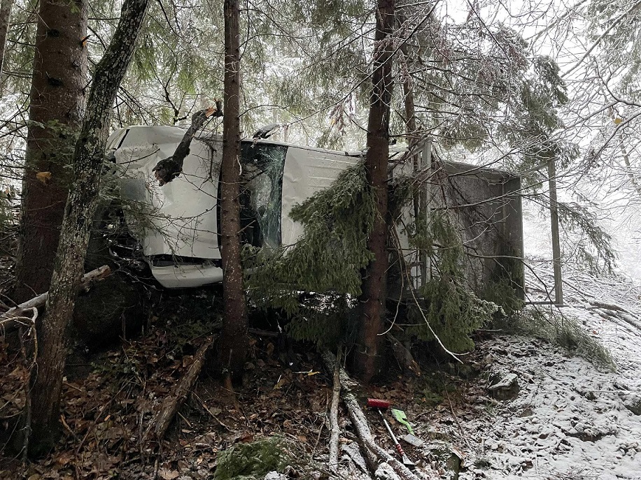 Verkehrsunfall in Gruyère FR mit alkoholisiertem Fahrer. 