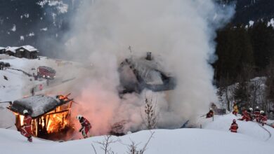 Tschappina GR: Haus und Stall nach Brand mehrheitlich zerstört