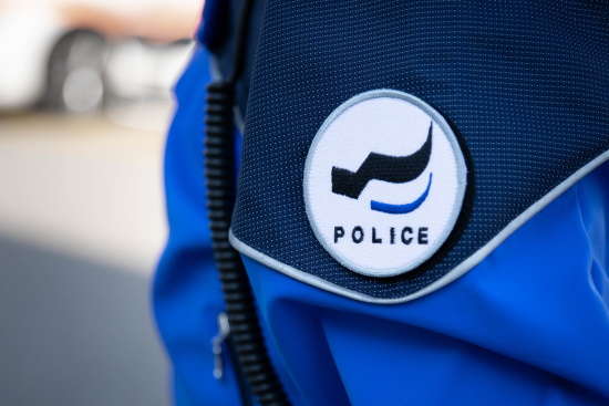 Bulle FR: Mann (59) beschädigt parkende Autos Bulle FR: Mann (59) beschädigt parkende Autos
