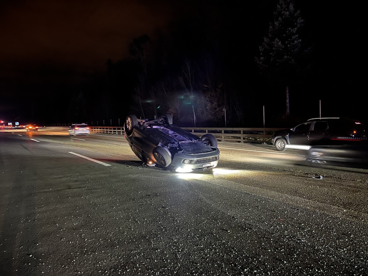 Aargau: VW überschlägt sich nach Kollision auf Autobahn Aargau: VW überschlägt sich nach Kollision auf Autobahn