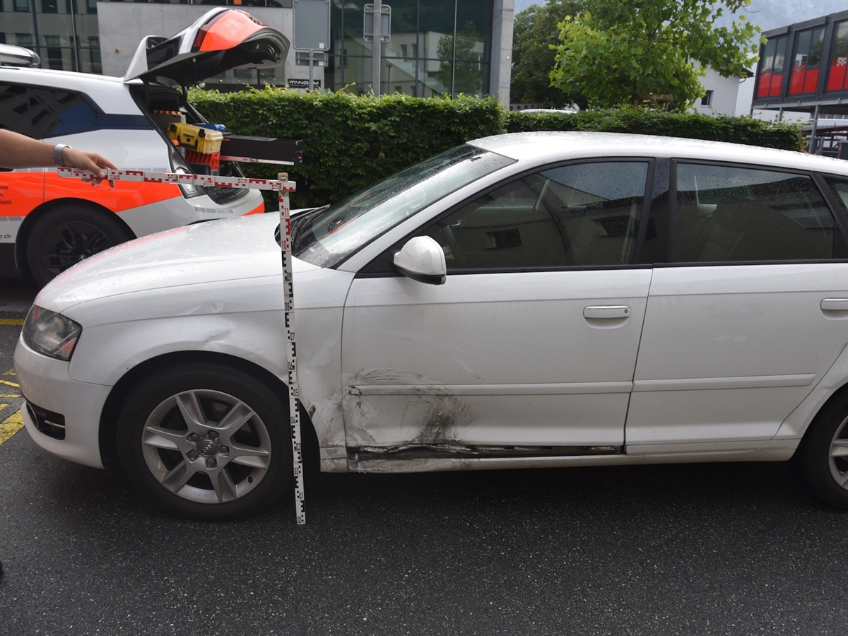 Zeugenaufruf: Kollision auf der Autobahn A13 in Maienfeld GR Zeugenaufruf: Kollision auf der Autobahn A13 in Maienfeld GR