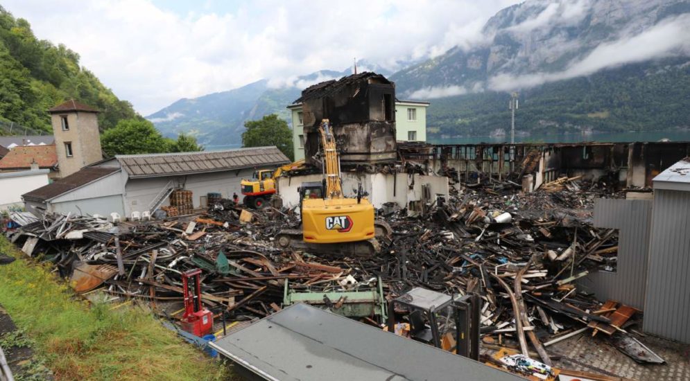 Brand in Mühlehorn GL: Polizei sucht weiterhin Zeugen Brand in Mühlehorn GL: Polizei sucht weiterhin Zeugen
