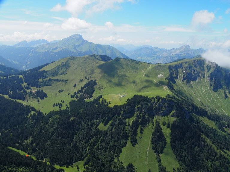 Tragischer Wanderunfall in Wallis: 69-jähriger Franzose verstorben Tragischer Wanderunfall in Wallis: 69-jähriger Franzose verstorben