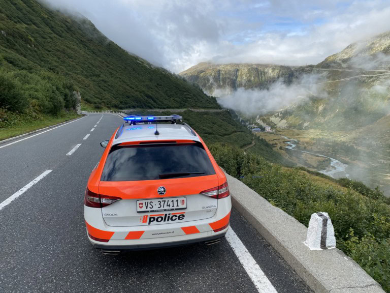 Unbekannte Person nach Kollision an der St.-Karli-Brücke in Luzern gesucht Unbekannte Person nach Kollision an der St.-Karli-Brücke in Luzern gesucht