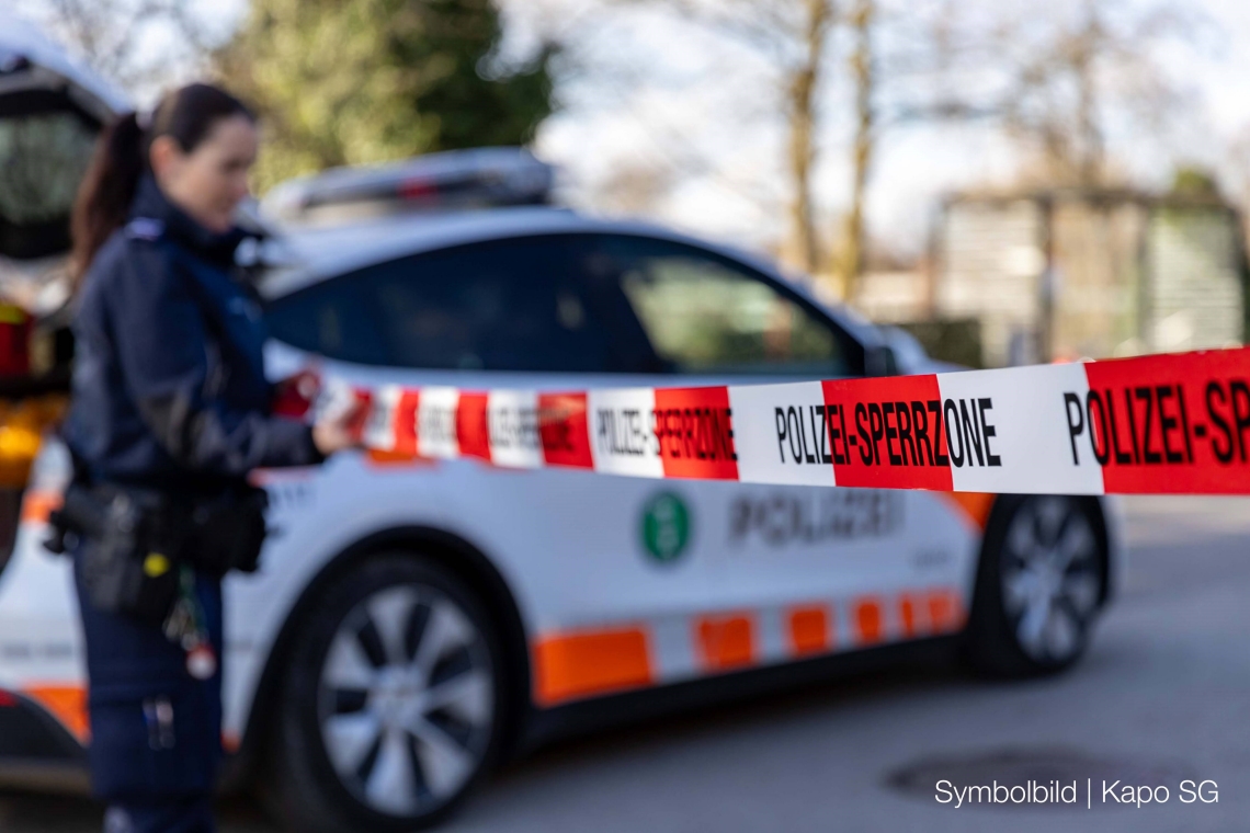 St. Gallen SG: E-Bike-Diebstahl in Fahrradgeschäft – Täter auf der Flucht St. Gallen SG: E-Bike-Diebstahl in Fahrradgeschäft – Täter auf der Flucht